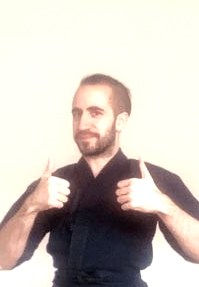 Bénis Damien, Massage japonais Yubizenen tenue japonaise